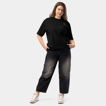 model wearing oversized gradient grass silhouette t-shirt (black) by creatpix